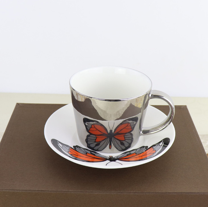 मिरर प्रतिबिंब यूरोपीय कॉफी कप और तश्तरी क्रिएटिव इलेक्ट्रोप्लेटिंग सेट करें 10